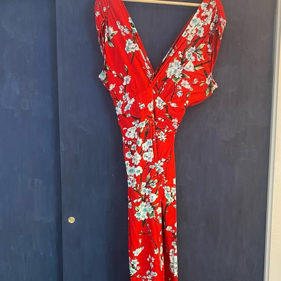 Feeling Serine maxi dress in ruby - Picture 4 of 8